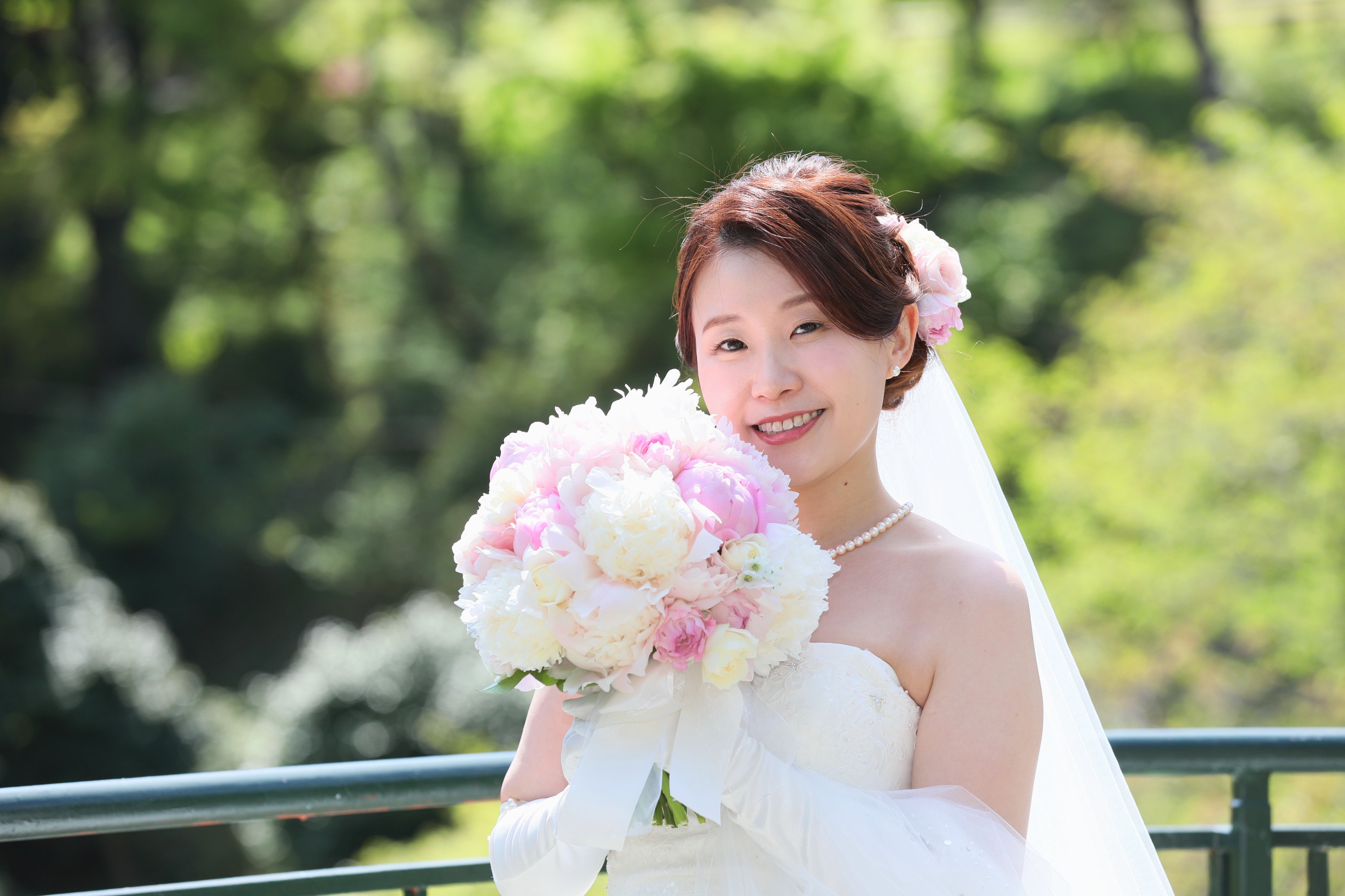 卒花嫁様レポ　椿山荘の花嫁さまへ　春を感じる芍薬ブーケ