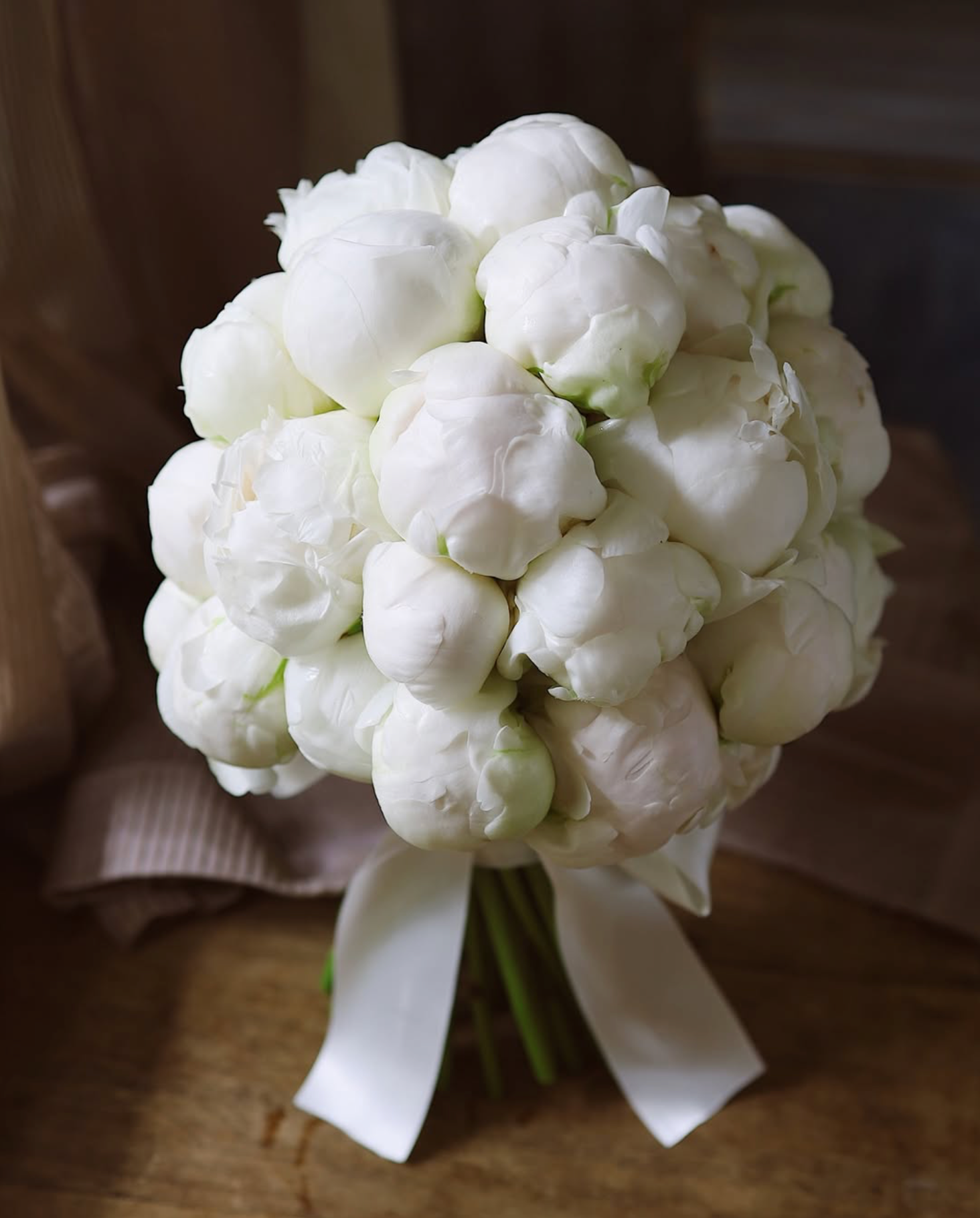 卒花嫁様レポ　白の芍薬だけの、ブーケ
