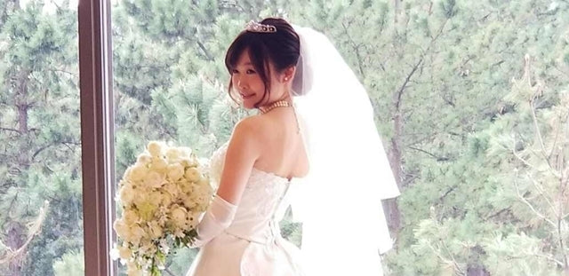 卒花嫁様アルバム ヒルトン東京ベイの花嫁様より キャスケードブーケとトゥインクル