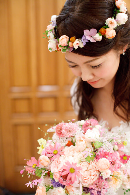 エメ・ヴィベールの花嫁とブーケ、花冠